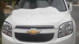 Chevrolet Orlando 2017 - Cần bán gấp Chevrolet Orlando năm sản xuất 2017, màu trắng số tự động, 640tr giá 640 triệu tại Quảng Nam