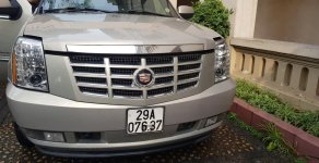 Cadillac Escalade 2007 - Cần bán gấp Cadillac Escalade đời 2008, màu vàng, nhập khẩu xe gia đình giá cạnh tranh giá 999 triệu tại Hà Nội