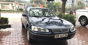 Toyota Camry 2002 - Bán Toyota Camry sản xuất 2002, nhập khẩu nguyên chiếc, giá 290tr giá 290 triệu tại Yên Bái