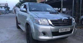 Toyota Hilux 2011 - Cần bán lại xe Toyota Hilux năm 2011, màu bạc, nhập khẩu nguyên chiếc, giá tốt giá 425 triệu tại Hải Dương