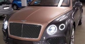 Bentley 4.0L 2018 - Bán xe Bentley Bentayga 4.0L sản xuất năm 2018, màu xám (ghi), xe nhập Mỹ giá 16 tỷ 262 tr tại Hà Nội
