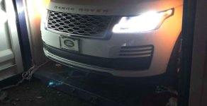 LandRover Range rover 2018 - Bán Range Rover HSE sản xuất 2018 màu trắng, xe nhập giá 8 tỷ 68 tr tại Hà Nội