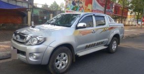 Toyota Hilux 2011 - Cần bán gấp Toyota Hilux năm sản xuất 2011, màu bạc, giá 465tr giá 465 triệu tại Tây Ninh