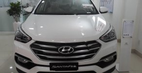 Hyundai Santa Fe 2.4L 4WD 2018 - Cần bán xe Hyundai Santa Fe 2.4L 4WD đời 2018, màu trắng giá 1 tỷ 260 tr tại Long An