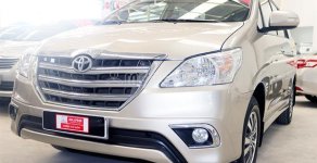 Toyota Innova 2.0V 2015 giá 700 triệu tại Cả nước