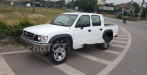 Toyota Hilux 2005 - Bán Toyota Hilux năm 2005, màu trắng giá 220 triệu tại Hà Nội