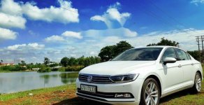 Volkswagen Passat 2017 - Bán xe Volkswagen Passat 2017, màu trắng, nhập khẩu nguyên chiếc như mới giá 1 tỷ 99 tr tại Đắk Lắk