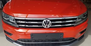 Volkswagen Tiguan Allspace 2018 - Xe Hót, nhập khẩu nguyên chiếc từ Đức, Volkswagen Tiguan Allspace 2018 giá yêu thương, liên hệ: 0901 933 522 (Tường Vy) giá 1 tỷ 699 tr tại Gia Lai