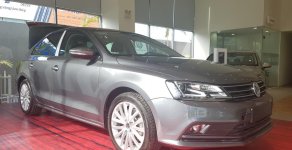 Volkswagen Jetta   2017 - Cần bán Volkswagen Jetta, màu xám, nhập Đức, hỗ trợ thuế trước bạ, giá tốt nhất Việt Nam, LH 0901933522(Vy) giá 999 triệu tại Khánh Hòa