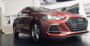 Hyundai Elantra Sport 1.6L AT Turbo  2018 - Bán ô tô Hyundai Elantra đời 2018 màu đỏ, giá 739 triệu, tặng gói phụ kiện 30 triệu giá 739 triệu tại An Giang