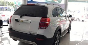 Chevrolet Captiva 2018 - Bán ô tô Chevrolet Captiva sản xuất 2018, màu trắng giá 879 triệu tại Cần Thơ