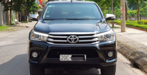 Toyota Hilux   2.8 AT  2016 - Bán xe Toyota Hilux 2.8 AT 2016, màu đen   giá 760 triệu tại Thái Nguyên