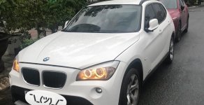 BMW X1 2011 - Cần bán BMW X1 2011, đăng ký 2013, odo 13000km, màu trắng, nhập khẩu Đức, xe nhà rất tốt giá 1 tỷ tại Tp.HCM