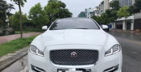 Jaguar XJ   AT  2016 - Cần bán xe cũ Jaguar XJ AT đời 2017, màu trắng, nhập khẩu  giá 4 tỷ 850 tr tại Hà Nội