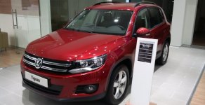 Volkswagen Tiguan 2018 - Bán ô tô Volkswagen Tiguan sản xuất năm 2018, màu đỏ, nhập khẩu nguyên chiếc, có sẵn giao ngay giá 1 tỷ 699 tr tại Quảng Bình
