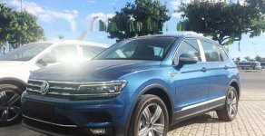 Volkswagen Tiguan 2018 - Bán ô tô Volkswagen Tiguan Allspace, đời 2018, màu xanh lam, nhập khẩu Đức, ĐT: 0931.618.658 giá 1 tỷ 699 tr tại Gia Lai
