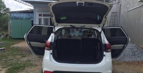Kia Rondo 2017 - Bán Kia Rondo năm sản xuất 2017, màu trắng như mới, giá 600 triệu giá 600 triệu tại Bình Phước