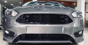 Ford Focus 2018 - Bán ô tô Ford Focus sản xuất năm 2018, màu xám (ghi), giá tốt, giao ngay, liên hệ 0968912236 giá 590 triệu tại Vĩnh Phúc