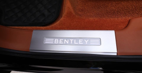 Bentley Bentayga   2016 - Bán xe Bentley Bentayga, SX 2016 giá 10 tỷ tại Hà Nội