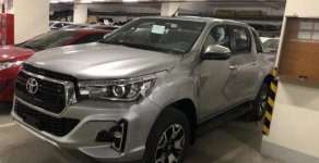Toyota Hilux 2.8G 4x4 AT 2018 - Bán xe Toyota Hilux 2.8G 4x4 AT sản xuất 2018, màu bạc, xe nhập giá 878 triệu tại Cần Thơ