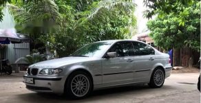 BMW 3 Series  325  2005 - Bán xe BMW 325 sản xuất năm 2005, màu bạc số tự động, giá chỉ 295 triệu giá 295 triệu tại Long An