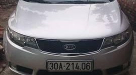 Kia Forte   2009 - Bán Kia Forte sản xuất 2009, màu bạc, xe nhập, số tự động giá 375 triệu tại Hưng Yên