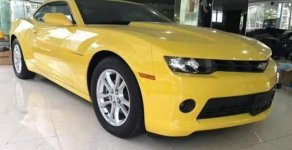 Chevrolet Camaro 2015 - Bán xe Chevrolet Camaro 2015, màu vàng, nhập khẩu nguyên chiếc giá 2 tỷ 700 tr tại Tp.HCM