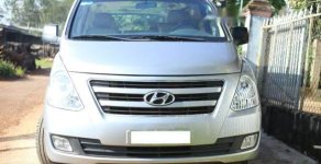 Hyundai Starex MT 2016 - Bán Hyundai Starex MT, màu bạc, phiên bản 9 chỗ mới, sản xuất và đăng ký 2016 giá 850 triệu tại Đắk Lắk