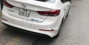 Hyundai Elantra 2.0 AT 2016 - Cần bán gấp Hyundai Elantra 2.0 AT năm sản xuất 2016, màu trắng giá 615 triệu tại Quảng Ninh