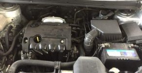 Kia Carens  1.6LX 2011 - Cần bán gấp Kia Carens 1.6LX đời 2011, màu bạc giá 300 triệu tại Sóc Trăng