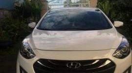 Hyundai i30   2013 - Bán Hyundai i30 sản xuất năm 2013, màu trắng, xe chạy rất tốt và bảo quản cẩn thận giá 480 triệu tại Lâm Đồng