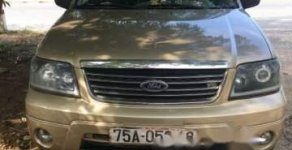 Ford Escape 2005 - Cần bán Ford Escape đời 2005, màu vàng, xe mới tinh giá 250 triệu tại TT - Huế