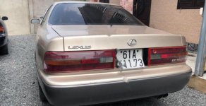 Lexus ES 300 MT 1992 - Cần bán lại xe Lexus ES 300 MT sản xuất 1992, màu vàng, xe nhập, giá chỉ 165 triệu giá 165 triệu tại Bình Dương