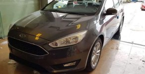 Ford Focus   1.5AT  2018 - Cần bán gấp Ford Focus 1.5AT sản xuất 2018, màu xám số tự động, 575 triệu giá 575 triệu tại Thái Nguyên