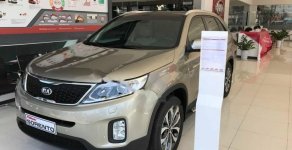 Kia Sorento GATH 2018 - Bán xe Kia Sorento GATH đời 2018, màu vàng, giá tốt giá 919 triệu tại Kon Tum