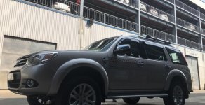 Ford Everest Limited 2013 - Bán Ford Everest Limited đời 2013, màu vàng, xe chính hãng Ford giá 678 triệu tại Tp.HCM