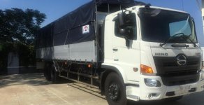 Hino FL 8JW7A 2018 - Cân bán xe tải mui bạt FL8JW7A, Euro 4, tải trọng 14.25 tấn, thùng dài giá 1 tỷ 800 tr tại Đà Nẵng