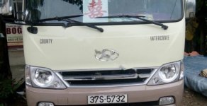Hyundai County 2009 - Bán xe Hyundai County đời 2009, màu kem (be), xe nhập giá 545 triệu tại Nghệ An