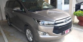 Toyota Innova V 2017 - Bán Toyota Innova V đời 2017, màu đồng giá 890 triệu tại Tp.HCM