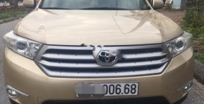 Toyota Highlander SE 2.7 2011 - Bán Toyota Highlander SE 2.7 đời 2011, màu vàng, nhập khẩu nguyên chiếc giá 1 tỷ 125 tr tại Hải Dương