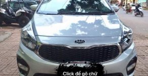 Kia Rondo GAT 2.0 AT  2018 - Bán xe Kia Rondo GAT 2.0 AT đời 2018, màu bạc giá 660 triệu tại Đắk Lắk