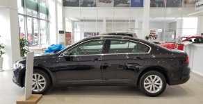 Volkswagen Passat Comfort 2018 - Volkswagen Passat Bluemotion - Xe Đức nhập khẩu, tặng 100% phí trước bạ | Hotline: 090-898-8862 giá 1 tỷ 380 tr tại Tp.HCM