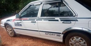 Nissan Bluebird 1988 - Cần bán gấp Nissan Bluebird năm sản xuất 1988, màu trắng, nhập khẩu nguyên chiếc giá 35 tỷ tại Bình Dương