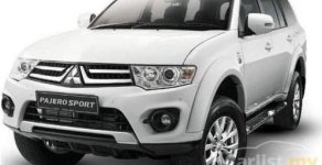 Mitsubishi Pajero Sport 2016 - Bán Mitsubishi Pajero Sport năm sản xuất 2016, màu trắng, nhập khẩu nguyên chiếc chính chủ, 715tr giá 715 triệu tại Cà Mau