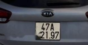 Kia Rondo 2017 - Cần bán xe Kia Rondo đời 2017, màu trắng, nhập khẩu nguyên chiếc, giá chỉ 560 triệu giá 560 triệu tại Đắk Lắk