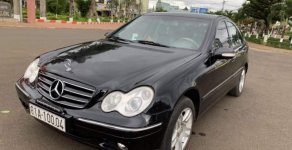 Mercedes-Benz C class    2005 - Bán Mercedes đời 2005, màu đen, xe máy gầm ngon giá 136 triệu tại Gia Lai