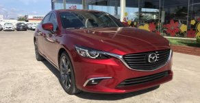 Mazda 6 2.0 Premium 2019 - Mazda Gia Lai bán xe Mazda 6 2.0 Premium, màu đỏ cao cấp mới, xe có sẵn giao ngay, hỗ trợ góp 80% đưa trước 300tr nhận xe giá 899 triệu tại Gia Lai
