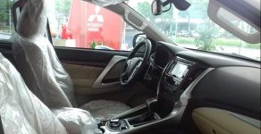 Mitsubishi Pajero 2018 - Bán ô tô Mitsubishi Pajero đời 2018, màu đỏ, nhập khẩu nguyên chiếc giá 1 tỷ 250 tr tại Tp.HCM