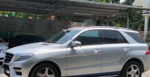 Mercedes-Benz ML Class ML400 AMG 4Matic 2014 - Bán Mercedes ML400 AMG 4Matic sản xuất năm 2014, màu bạc, xe ít sử dụng nên còn rất mới, 1 chủ mua mới giá 2 tỷ 150 tr tại Tp.HCM