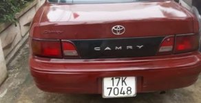 Toyota Camry 1992 - Cần bán gấp Toyota Camry năm sản xuất 1992, màu đỏ, nhập khẩu, giá chỉ 95 triệu giá 95 triệu tại Hà Nam
